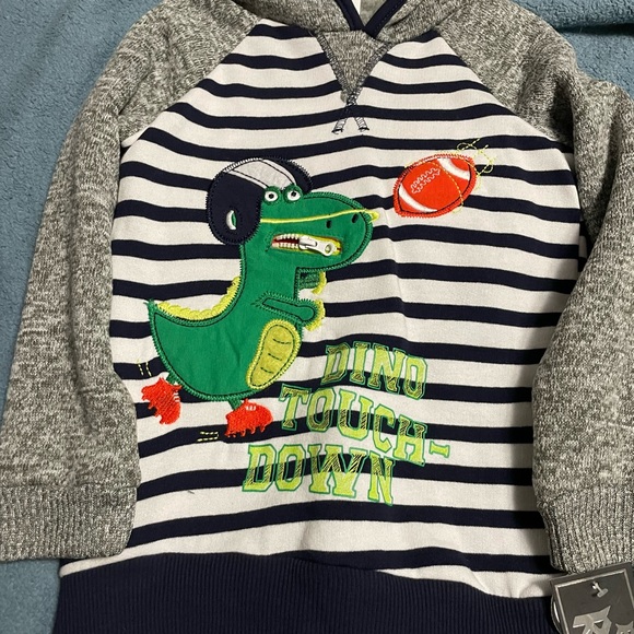 Boys hoodie and jeans set - Picture 2 of 4